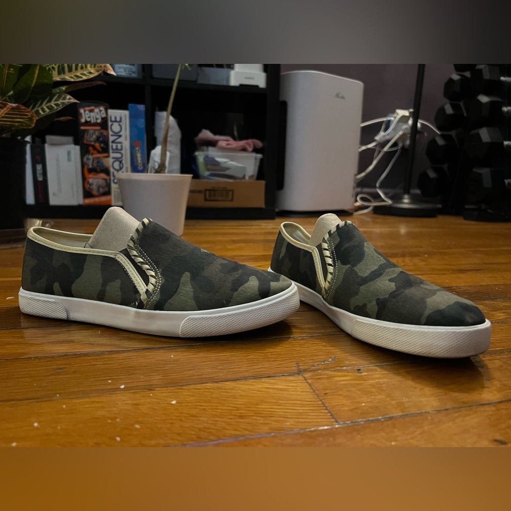 Jack Rogers Camo slides- Sz 7 womens